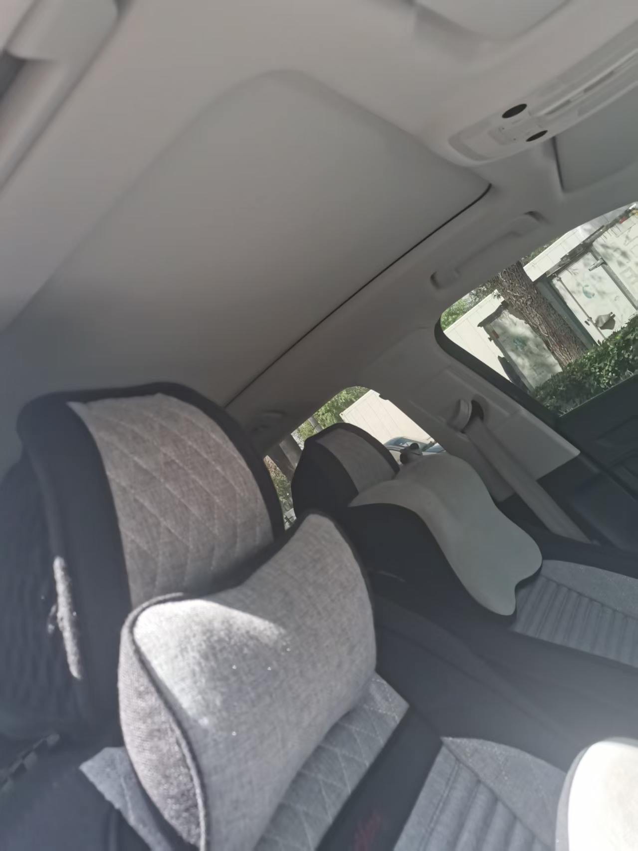 Audi Q3 2023 car image #4