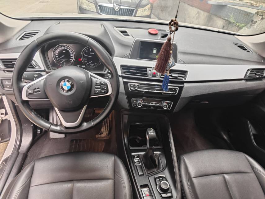 BMW X1 2018 #7 BMW X1 2018 immagine di auto #7