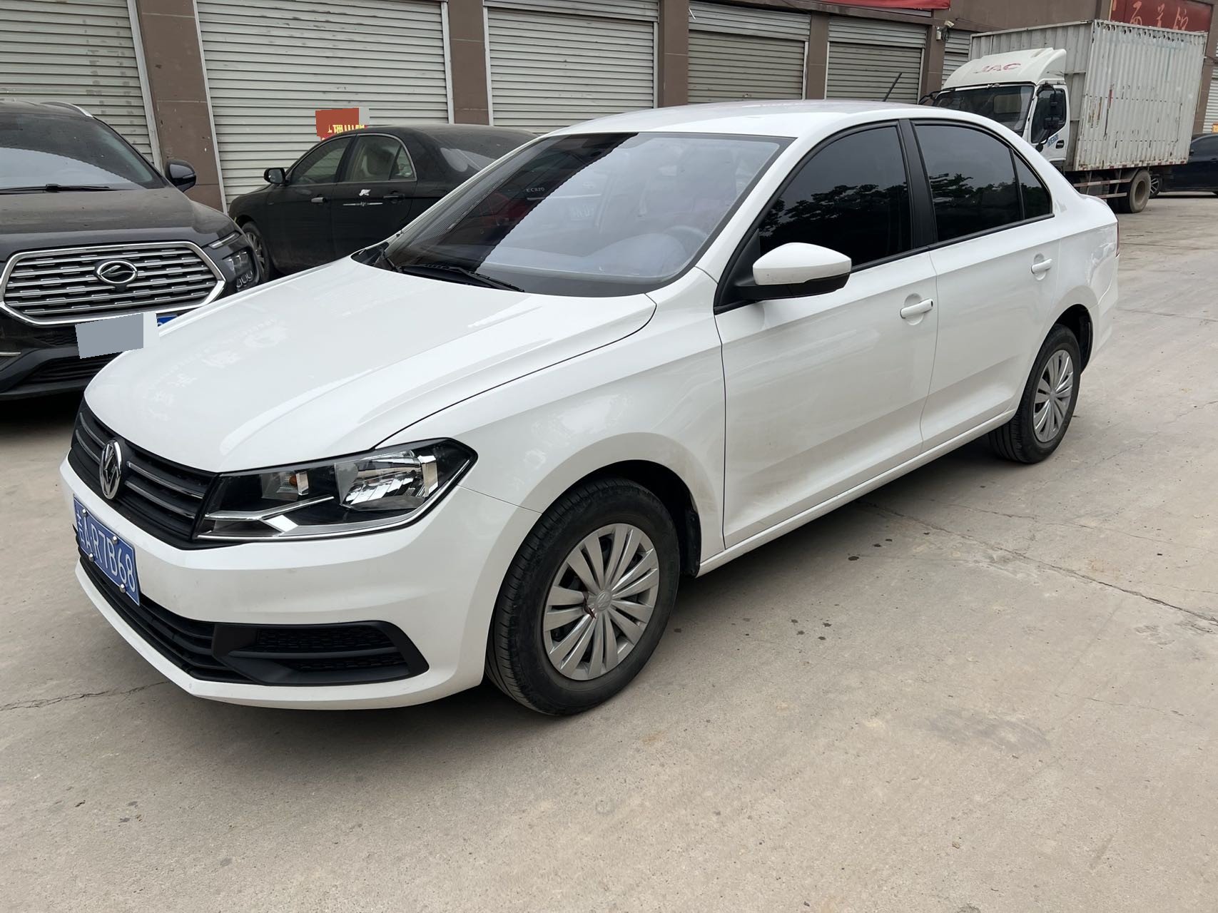 Volkswagen Santana 2022 car image 