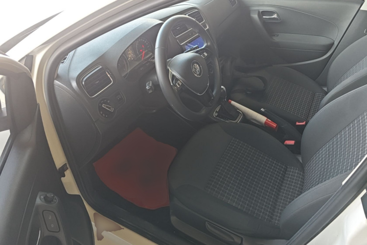 Volkswagen Polo 2018 #16 Volkswagen Polo 2018 car image #16