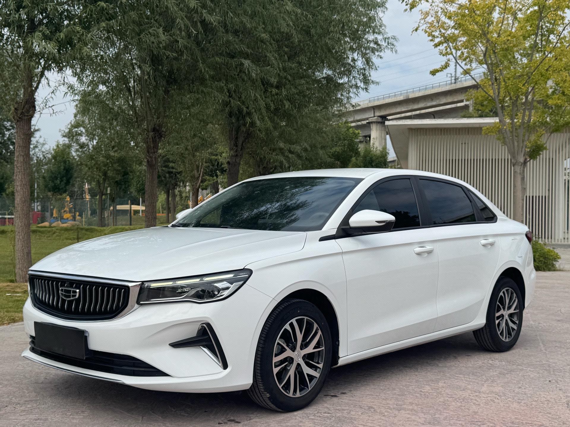 GEELY Emgrand 2023 car image 