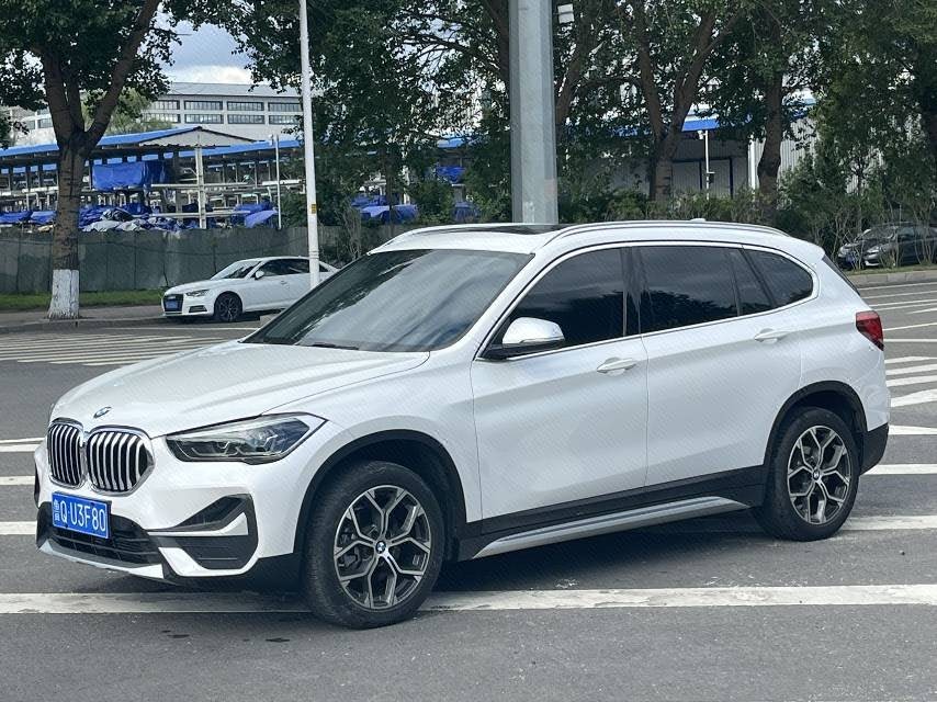 BMW X1 2022 BMW X1 2022 car image