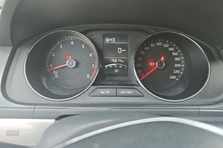Volkswagen Lavida 2016 car image #13