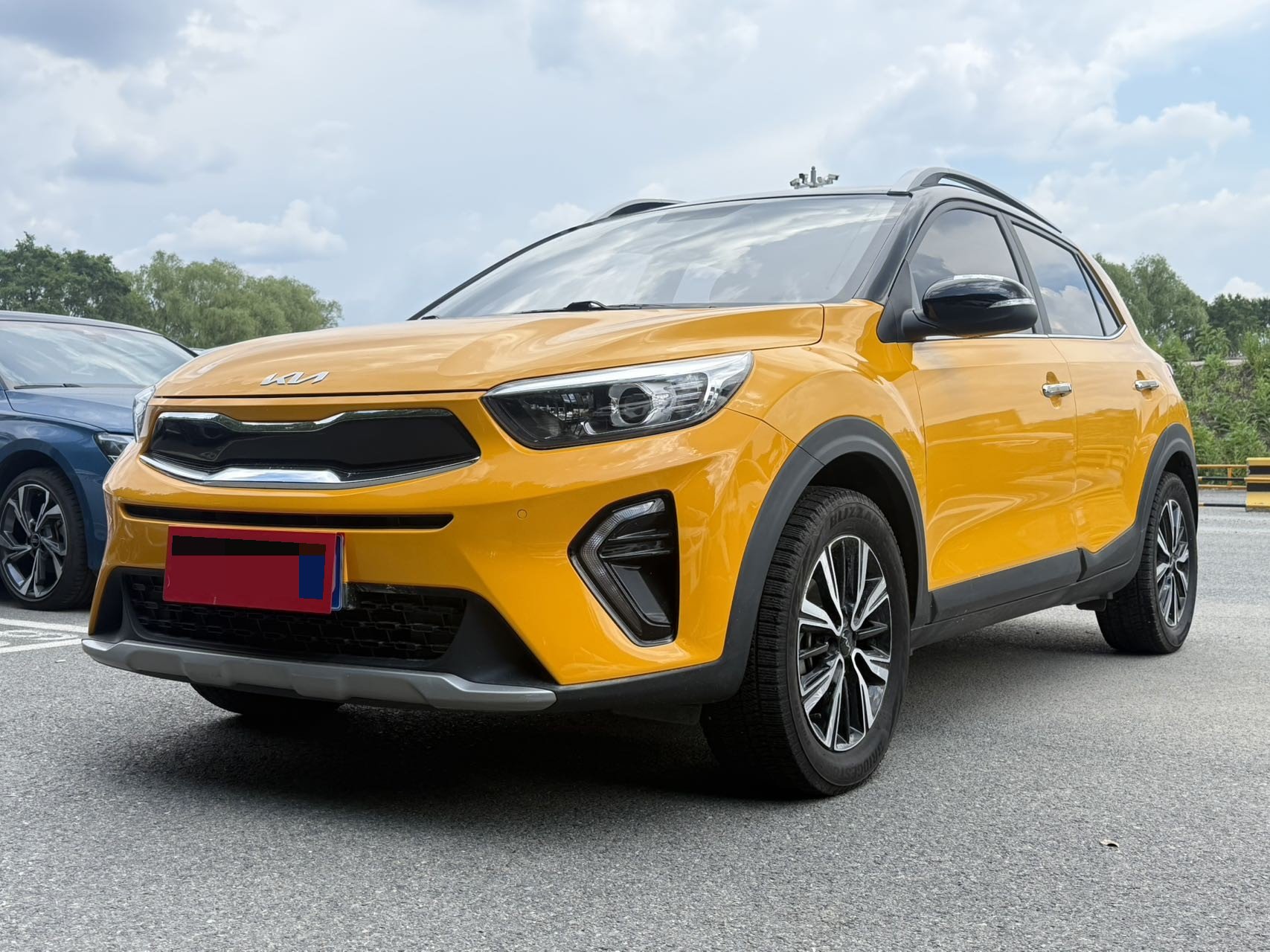 Kia KX1 2022 car image 