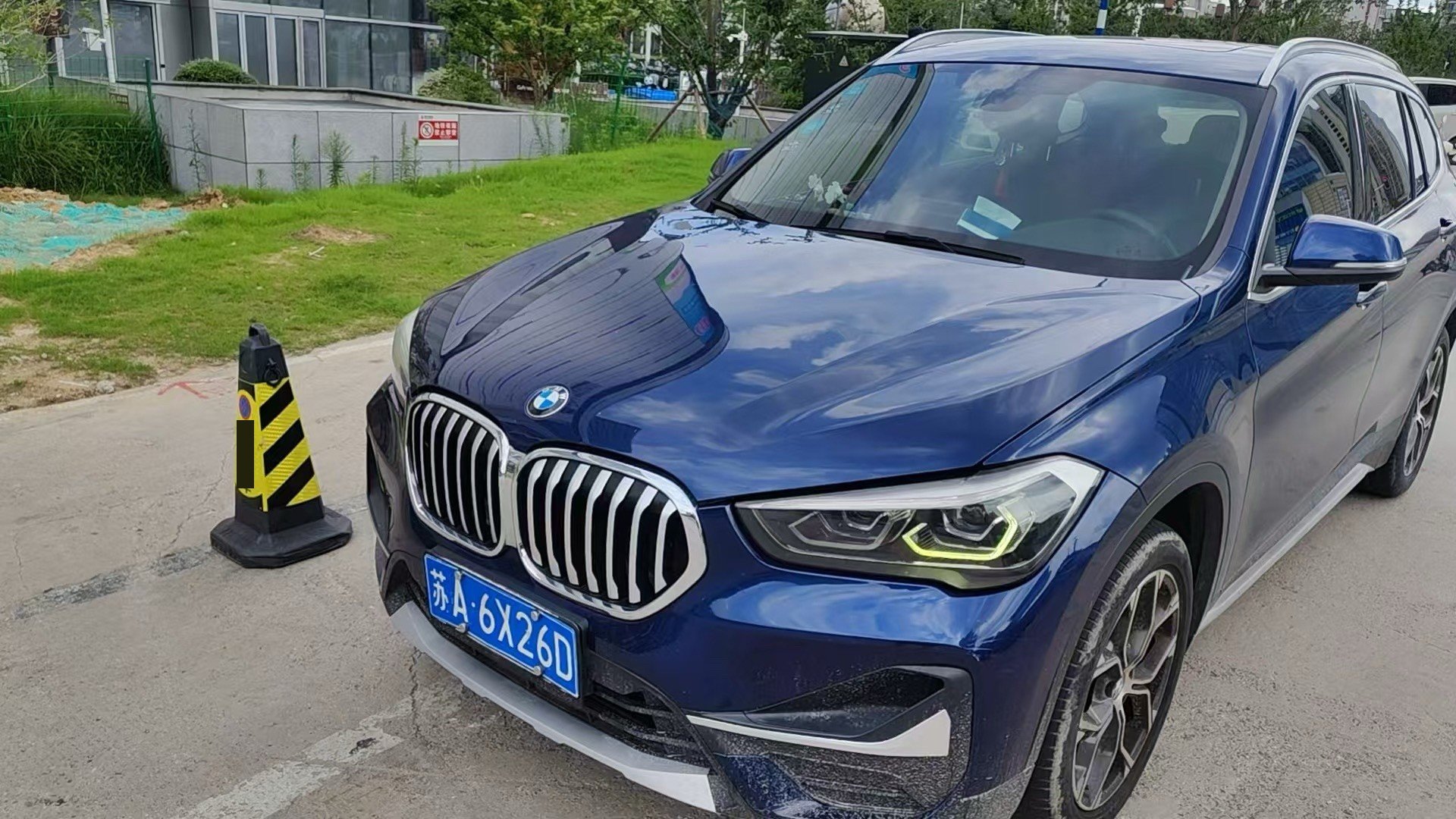 2019 2019 car image