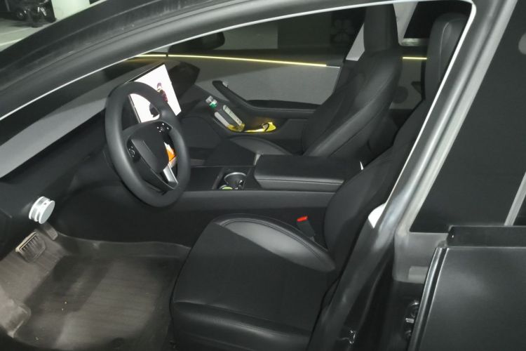 Tesla Model 3 2025 #15 Tesla Model 3 2025 car image #15