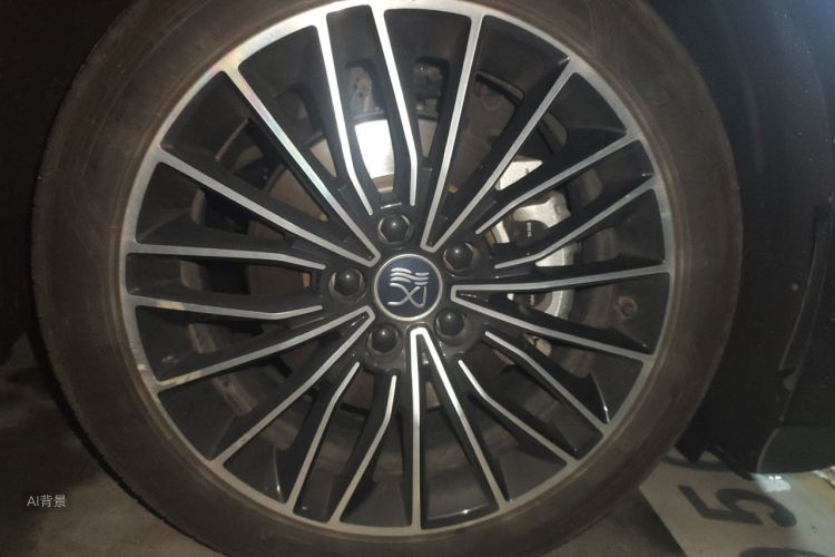 BYD Han 2024 car image #9
