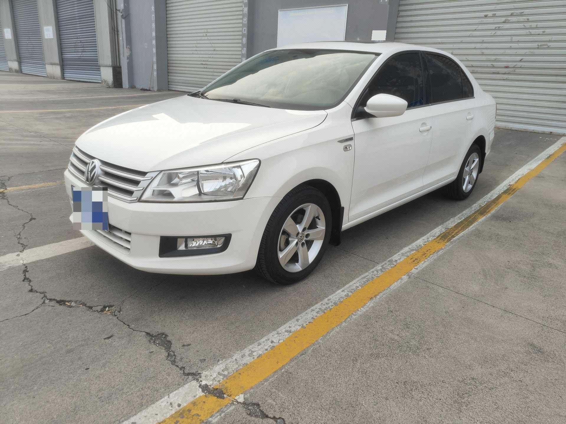 Volkswagen Santana 2015 car image 