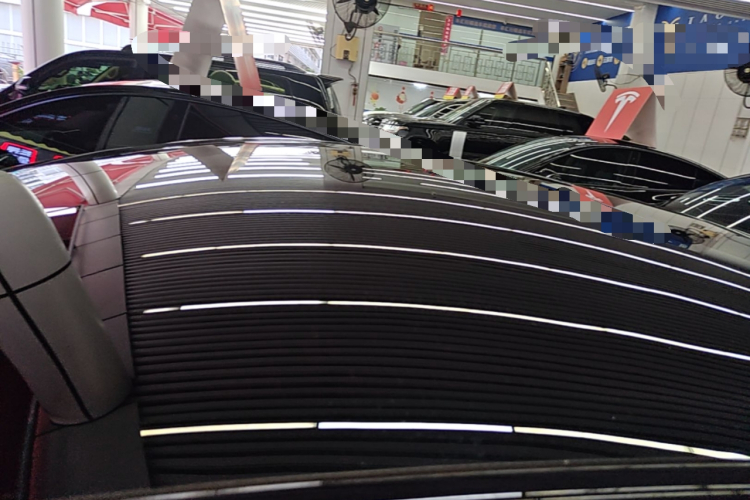 Tesla Model Y 2022 car image #29