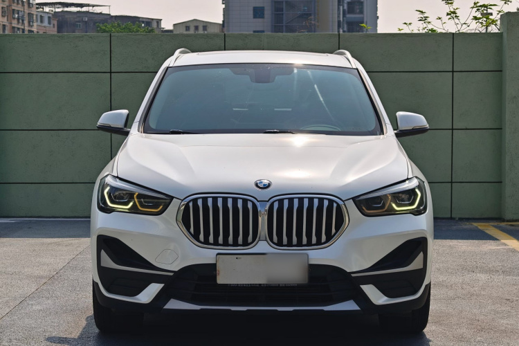 BMW X1 2022 #3 BMW X1 2022 car image #3