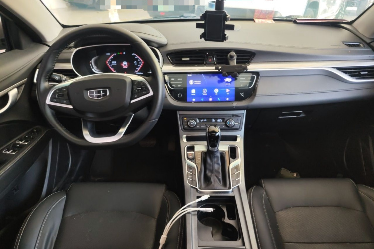 GEELY Emgrand 2019 #7 GEELY Emgrand 2019 car image #7
