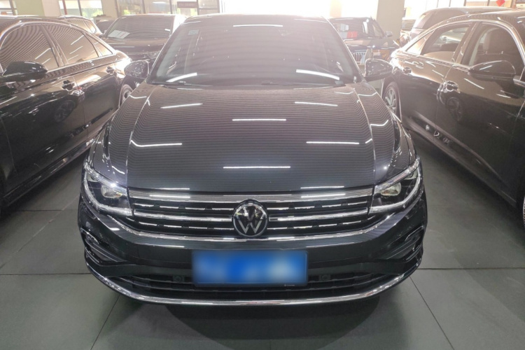 Volkswagen Bora 2024 car image #3