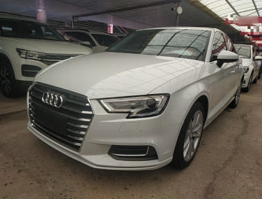 Audi A3 2019 صورة سيارة 