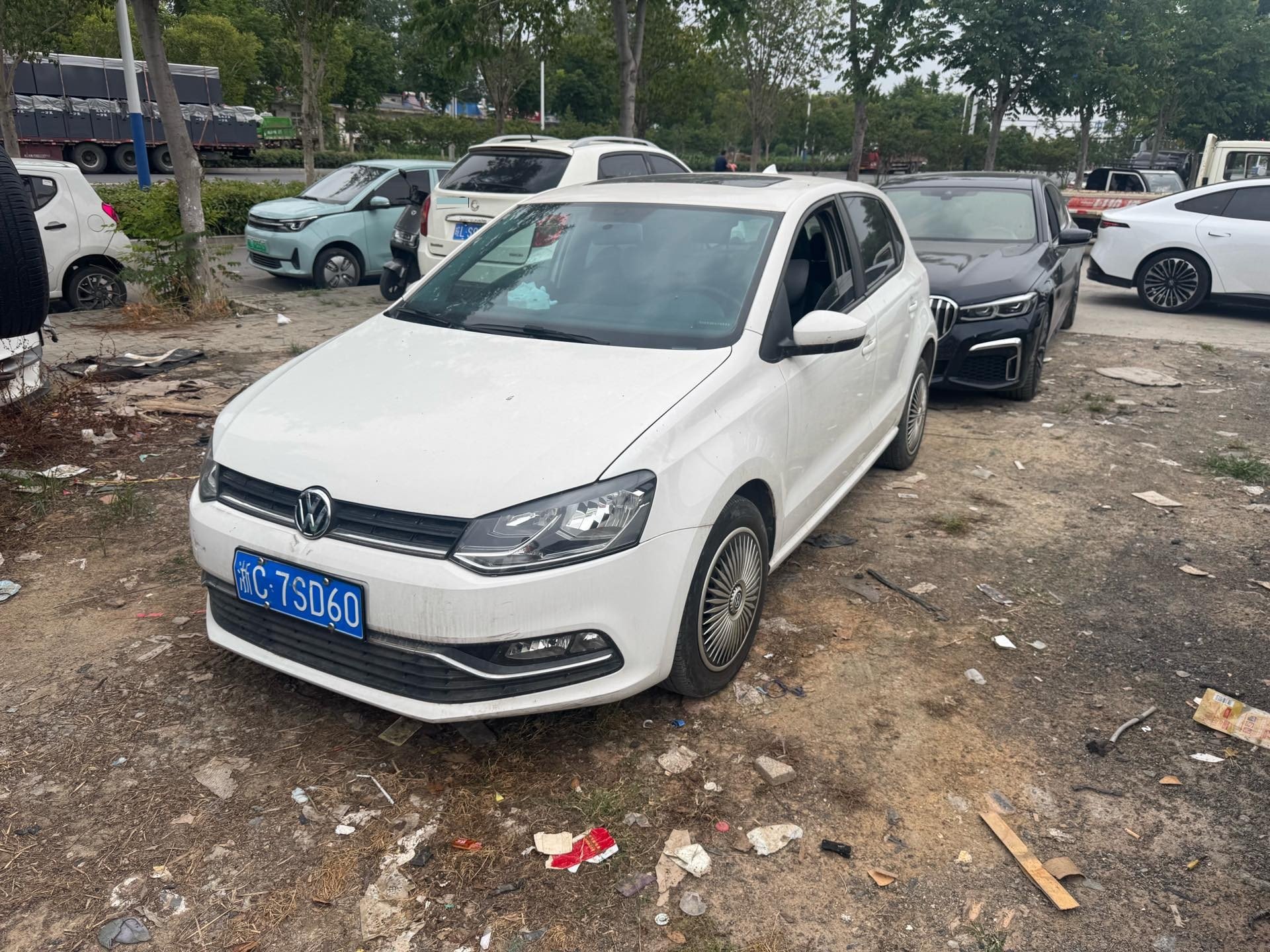 Volkswagen Polo 2018 car image 