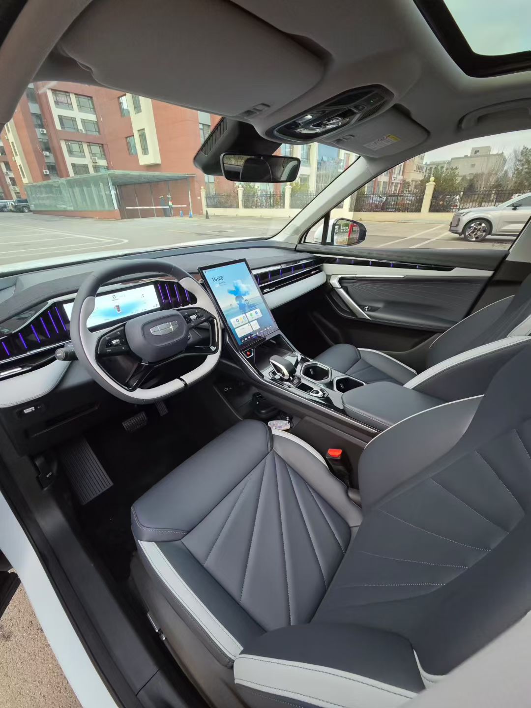 GEELY Boyue L 2023 imagem de carro #5