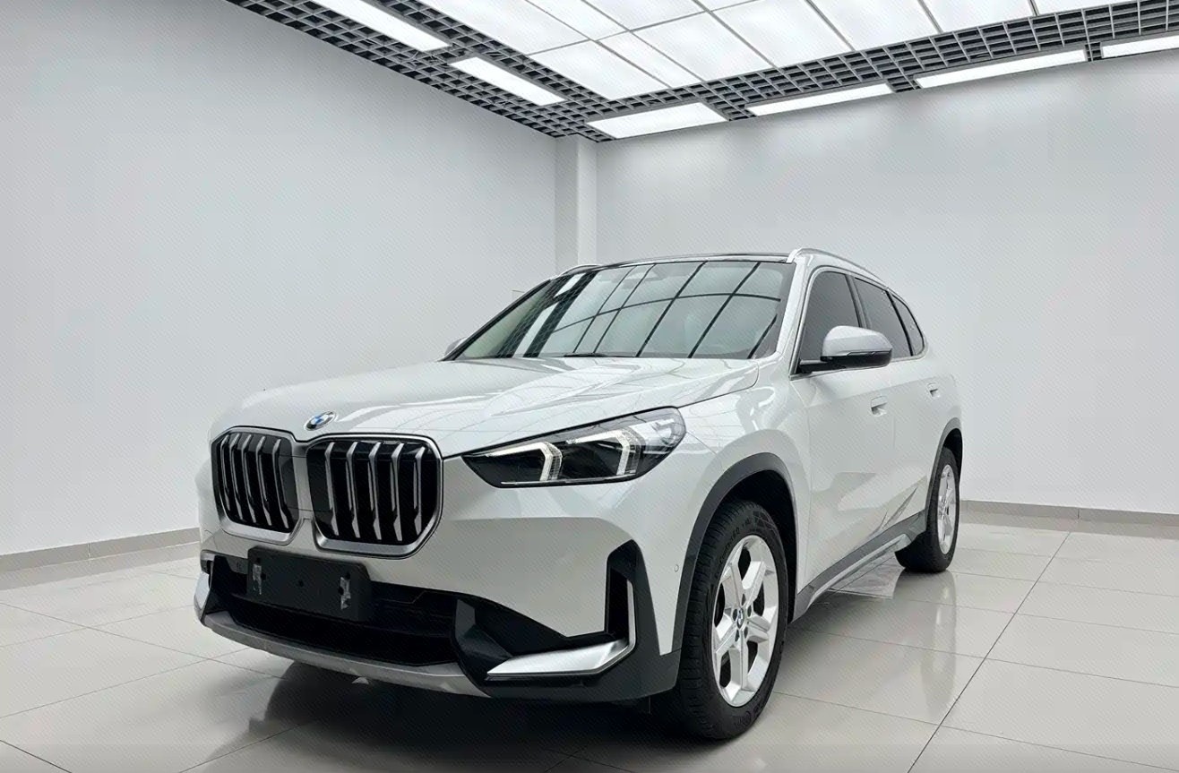 BMW X1 2024 BMW X1 2024 car image
