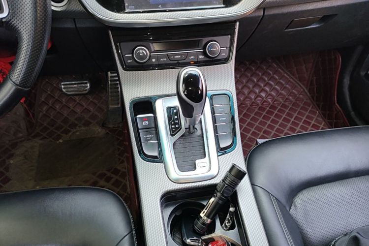 GEELY Emgrand GS 2017 imagen de coche #14