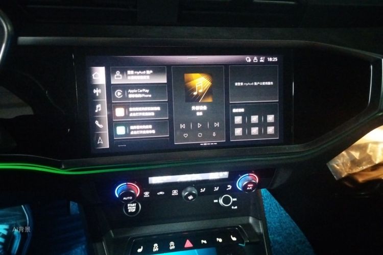 Audi Q3 2022 imagem de carro #15
