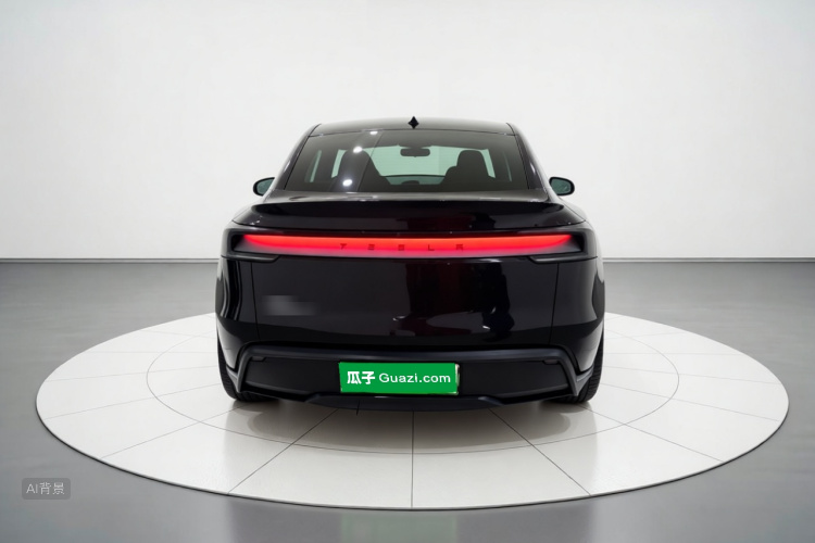 Tesla Model Y 2025 #6 Tesla Model Y 2025 car image #6