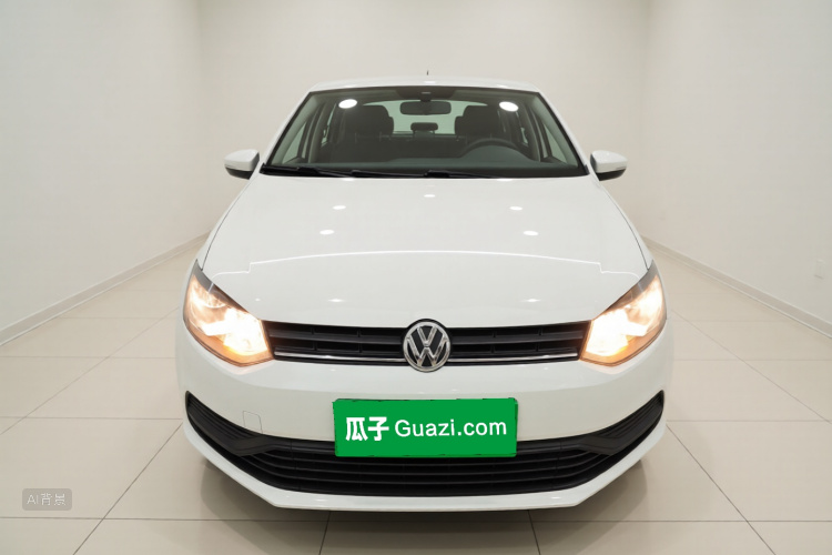 Volkswagen Polo 2019 car image #3