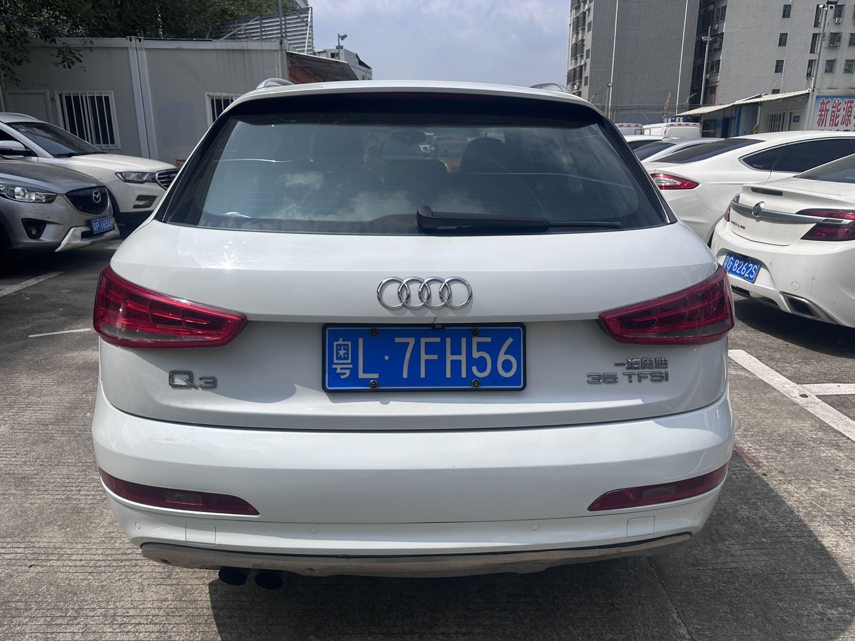 Audi Q3 2013 #8 Audi Q3 2013 car image #8