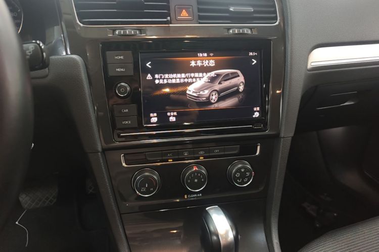 Volkswagen Golf 2019 #13 Volkswagen Golf 2019 car image #13