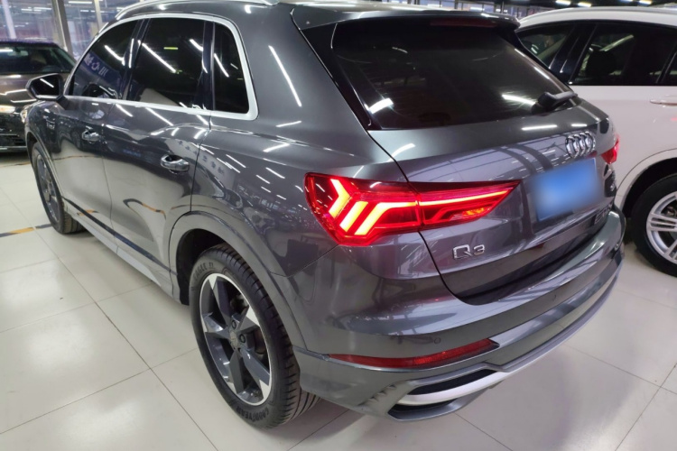 Audi Q3 2019 #5 Audi Q3 2019 car image #5