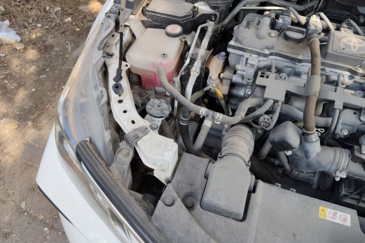 Toyota Corolla 2022 immagine di auto #22
