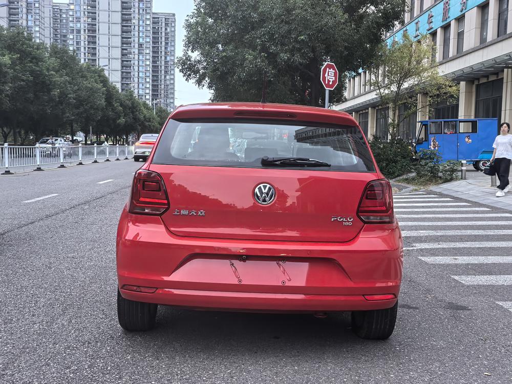 Volkswagen Polo 2015 immagine di auto #5