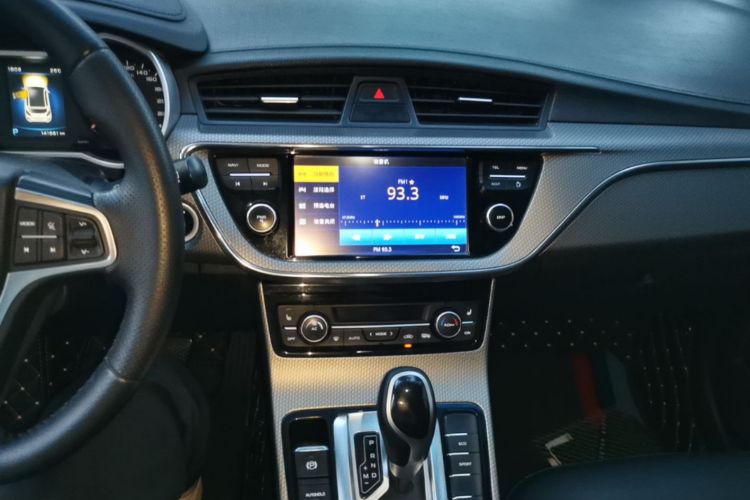 GEELY Emgrand GS 2017 #13 GEELY Emgrand GS 2017 car image #13