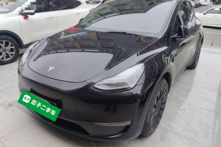 Tesla Model Y 2022 #2 Tesla Model Y 2022 car image #2