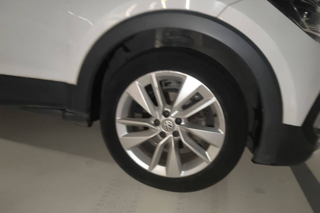 Volkswagen T-Cross 2019 car image #9
