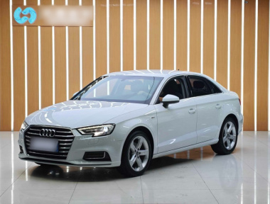 Audi A3 2019 Audi A3 2019 immagine di auto