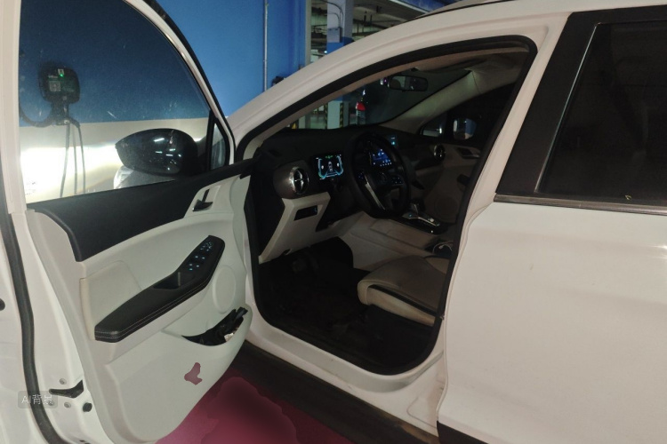 BYD Yuan Pro 2021 car image #18