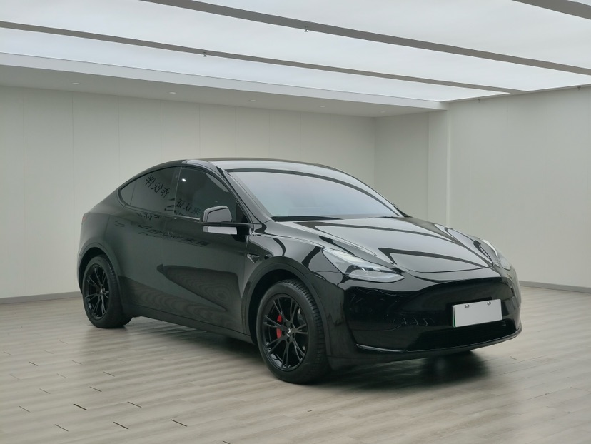 Tesla Model Y 2023 #3 Tesla Model Y 2023 car image #3