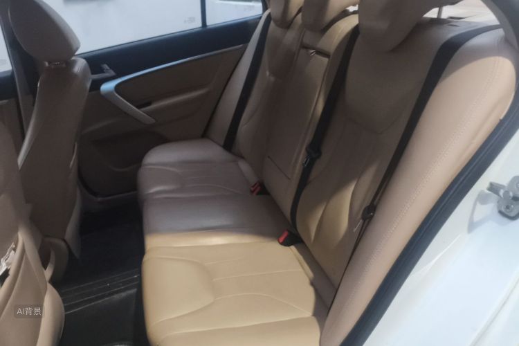 GEELY Emgrand 2017 car image #19