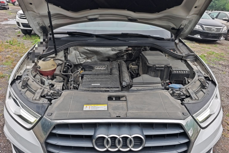 Audi Q3 2016 #22 Audi Q3 2016 car image #22
