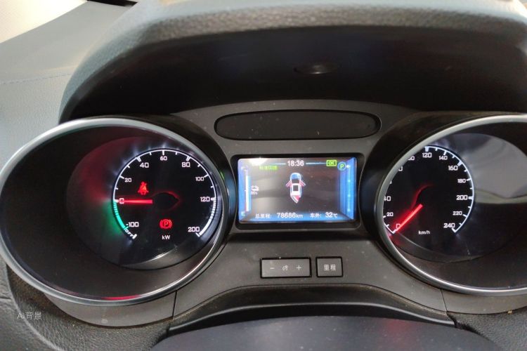 BYD Yuan New Energy 2018 #13 BYD Yuan New Energy 2018 car image #13