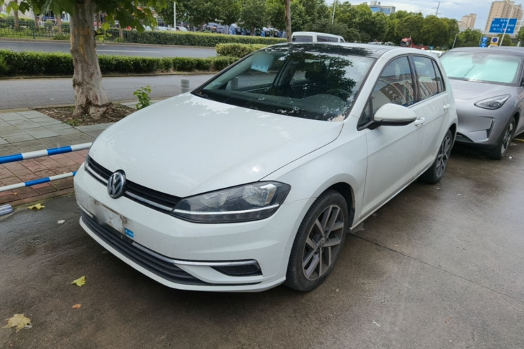 Volkswagen Golf 2020 #2 Volkswagen Golf 2020 car image #2