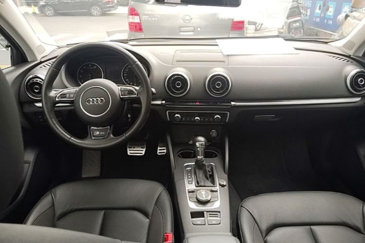 Audi A3 2016 car image #10