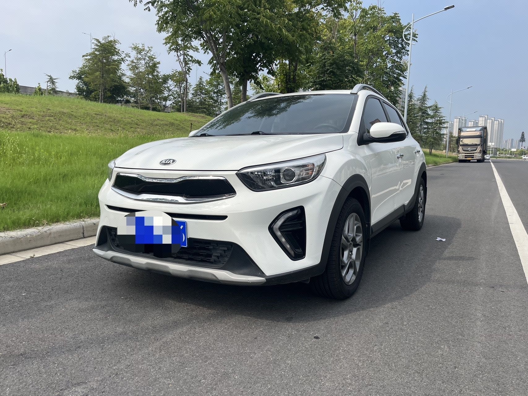 Kia KX1 2018 Kia KX1 2018 car image