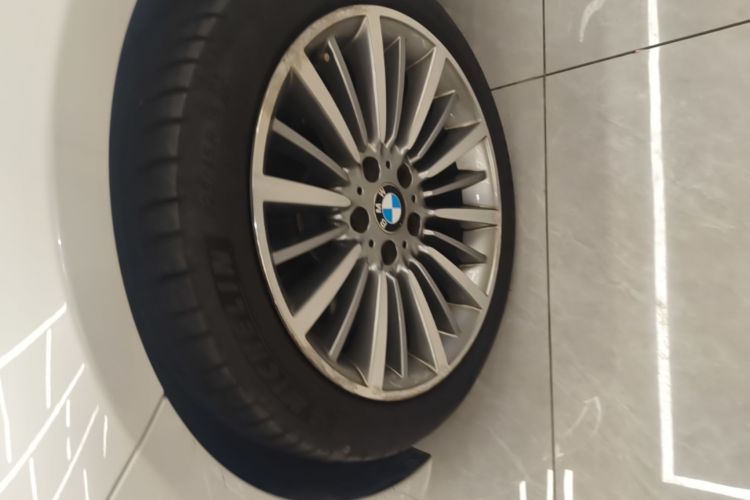 BMW 3 Series 2019 #9 BMW 3 Series 2019 изображение автомобиля #9
