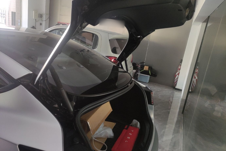 Tesla Model 3 2021 #19 Tesla Model 3 2021 car image #19