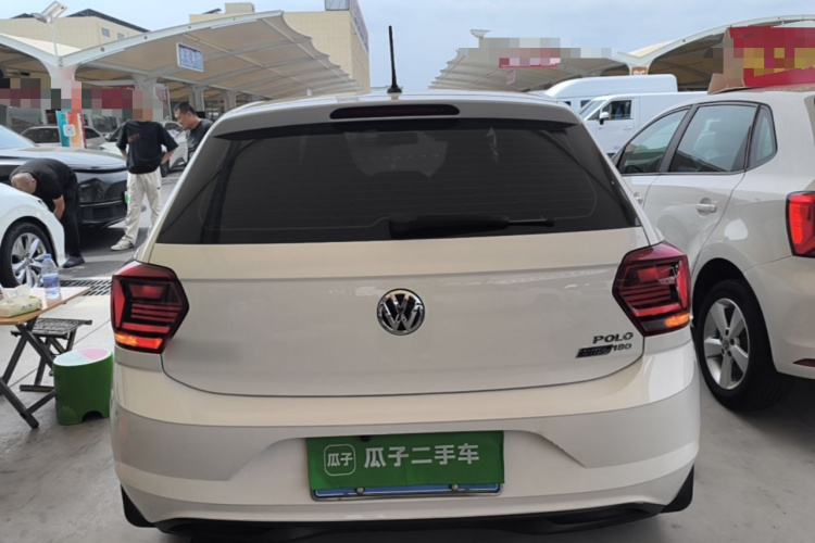 Volkswagen Polo 2021 car image #6