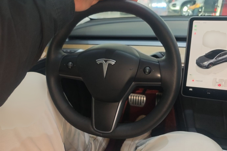 Tesla Model 3 2023 #11 Tesla Model 3 2023 immagine di auto #11