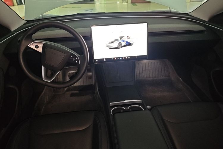 Tesla Model 3 2024 #10 Tesla Model 3 2024 car image #10