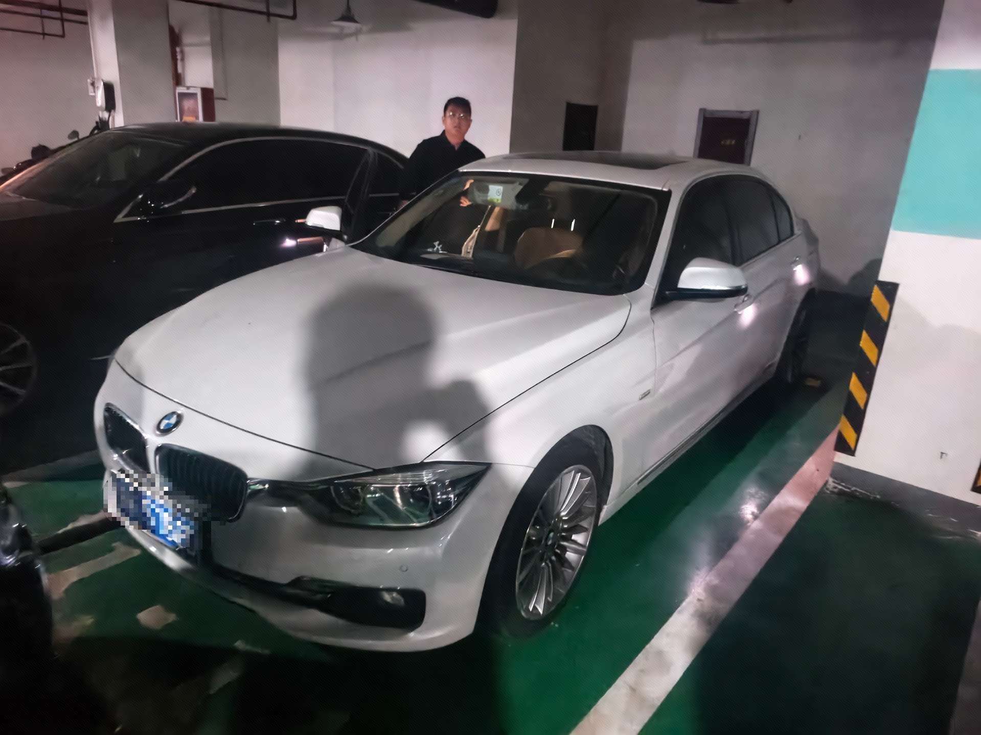 BMW 3 Series 2017 immagine di auto 