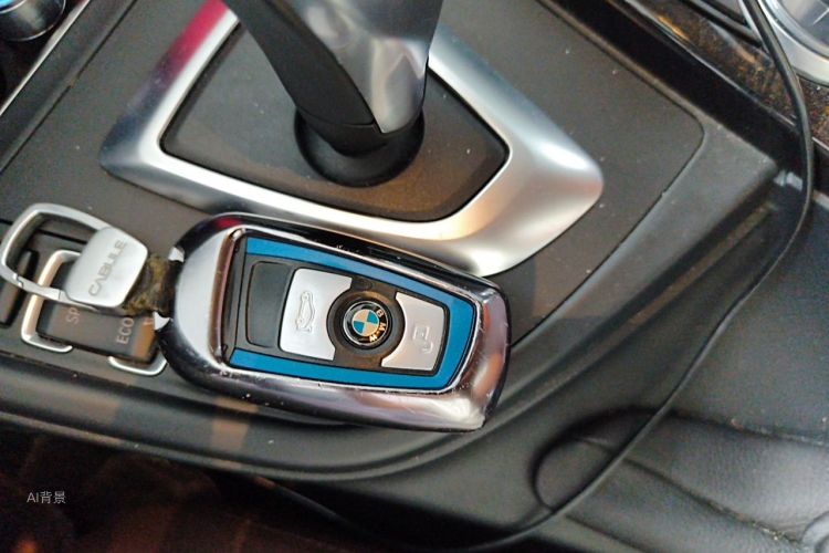 BMW 3 Series 2018 car image #10