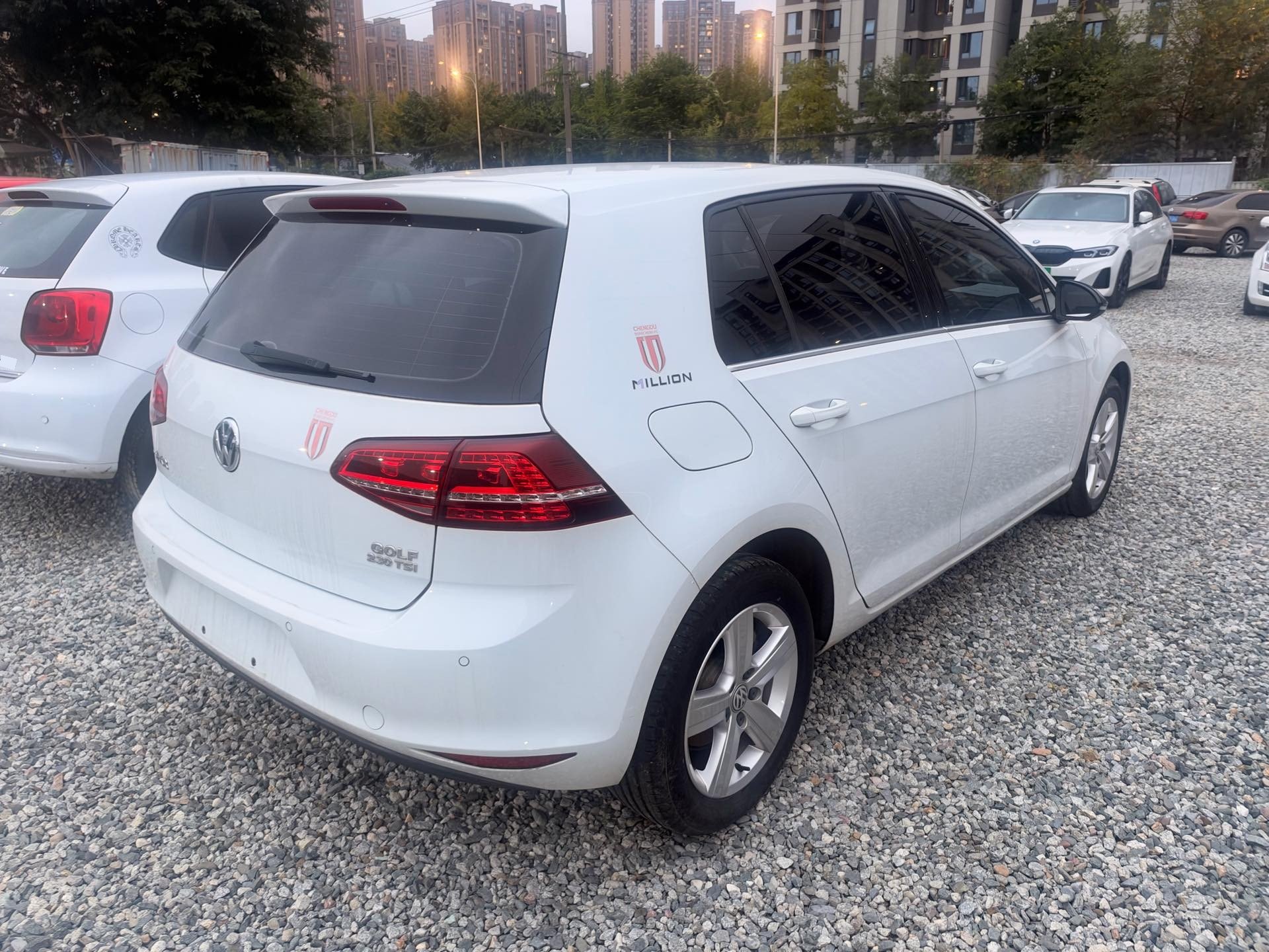 2017 image de voiture #3