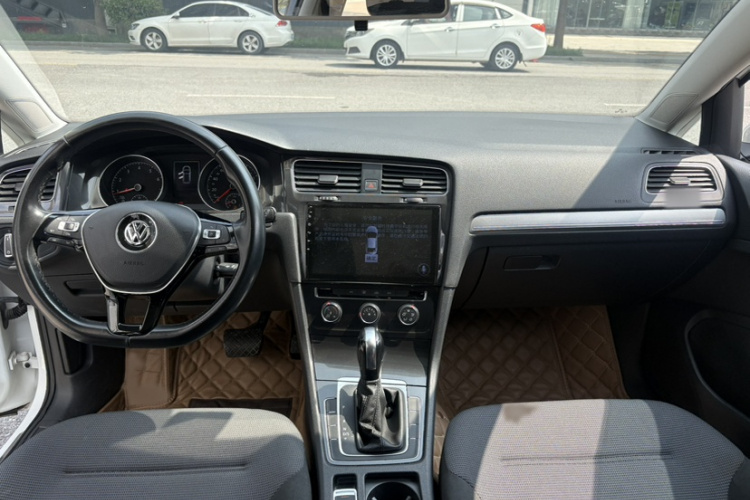 Volkswagen Golf 2018 #8 Volkswagen Golf 2018 car image #8